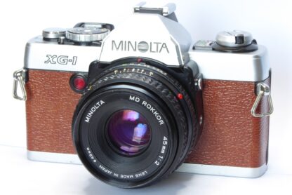 Minolta XG-1 oblique front view
