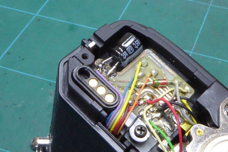 Minolta X-700 Capacitor Replacement - High 5 Cameras