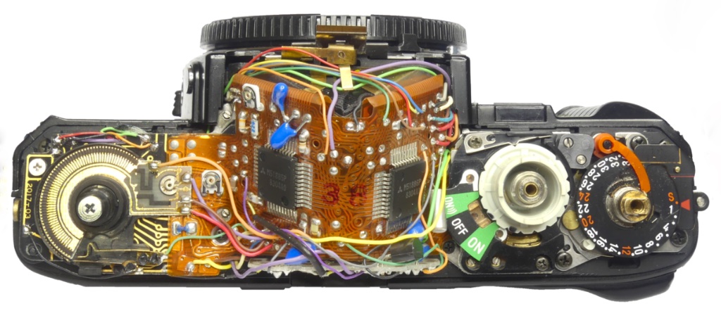 Minolta X700 Under the hood