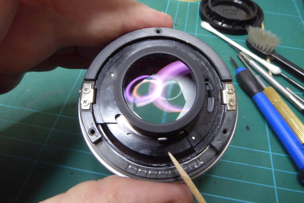 orientation of aperture lever
