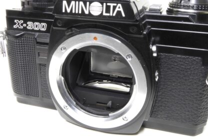Minolta X-300 Mirror