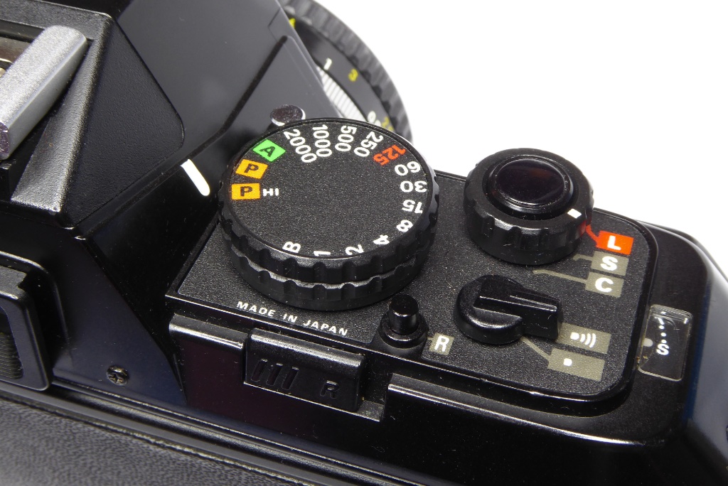 Nikon F-301 Traditional Control Layout