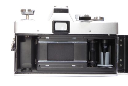 Minolta SRT 101 - Rokkor 55mm f1.7 Back Open View
