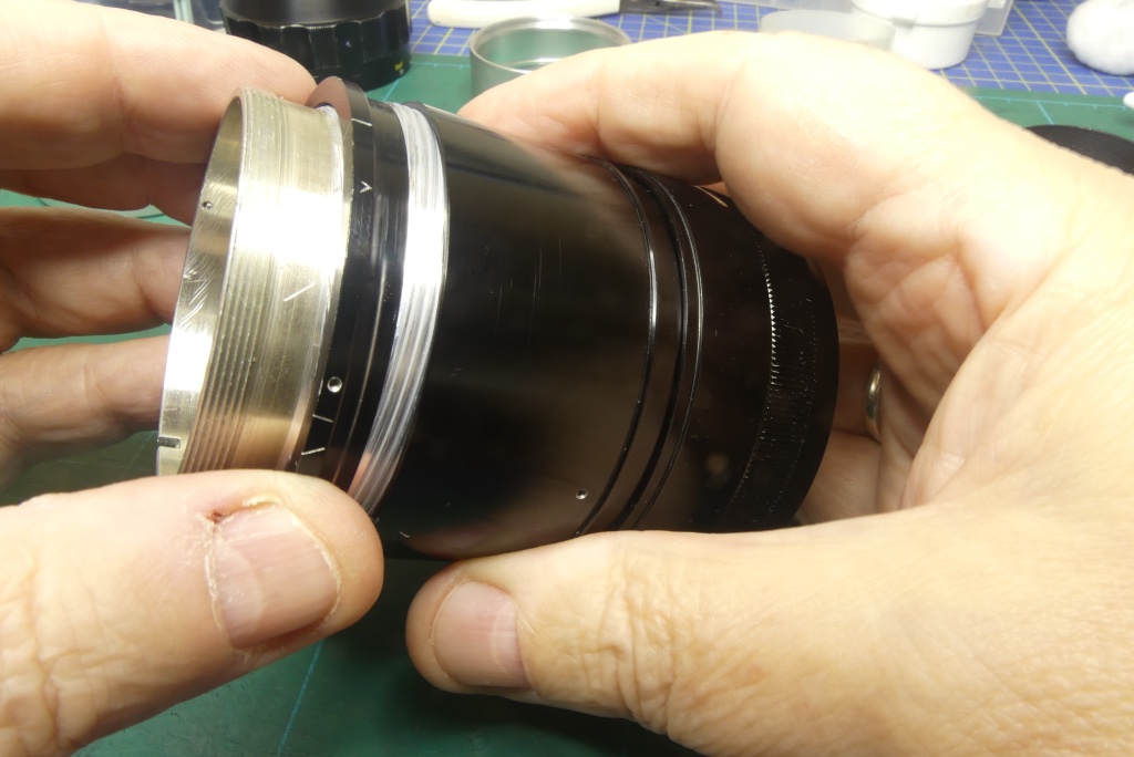 Replacing the outer helicoil