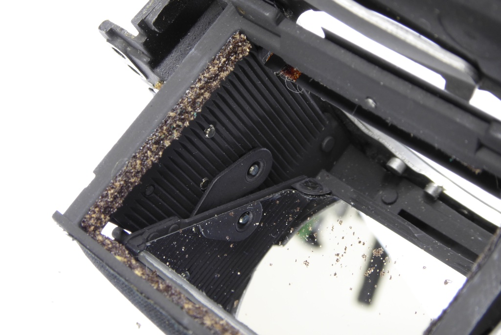 Rotting foam inside an SRT
