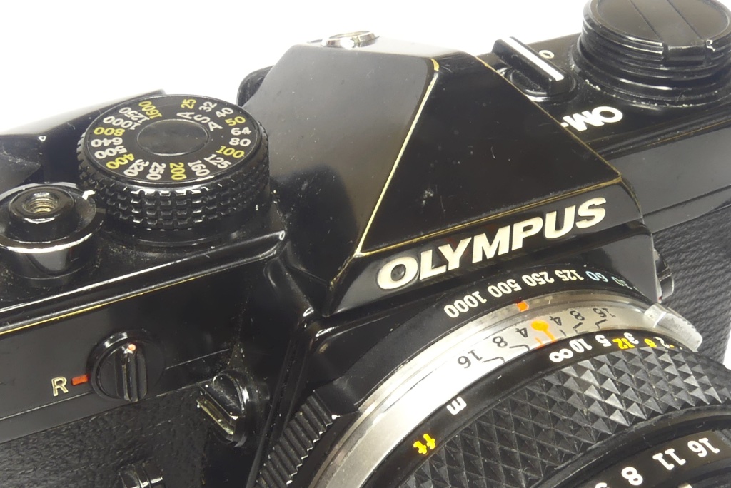 Olympus OM-1 shutter speed ring
